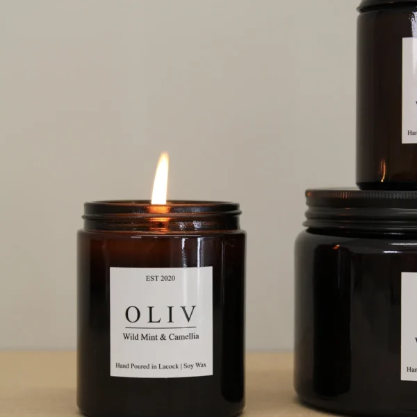 Mint and camelia candle