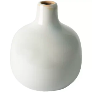 White bud vase